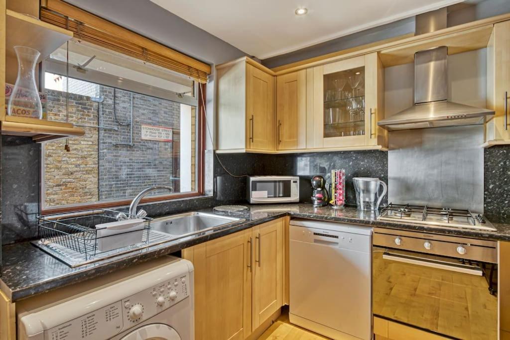 Lovely 3-Bed Clapham Common 伦敦 外观 照片