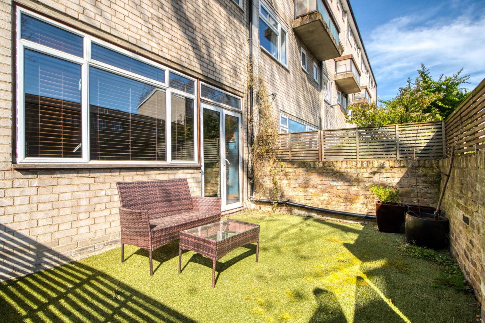 Lovely 3-Bed Clapham Common 伦敦 外观 照片