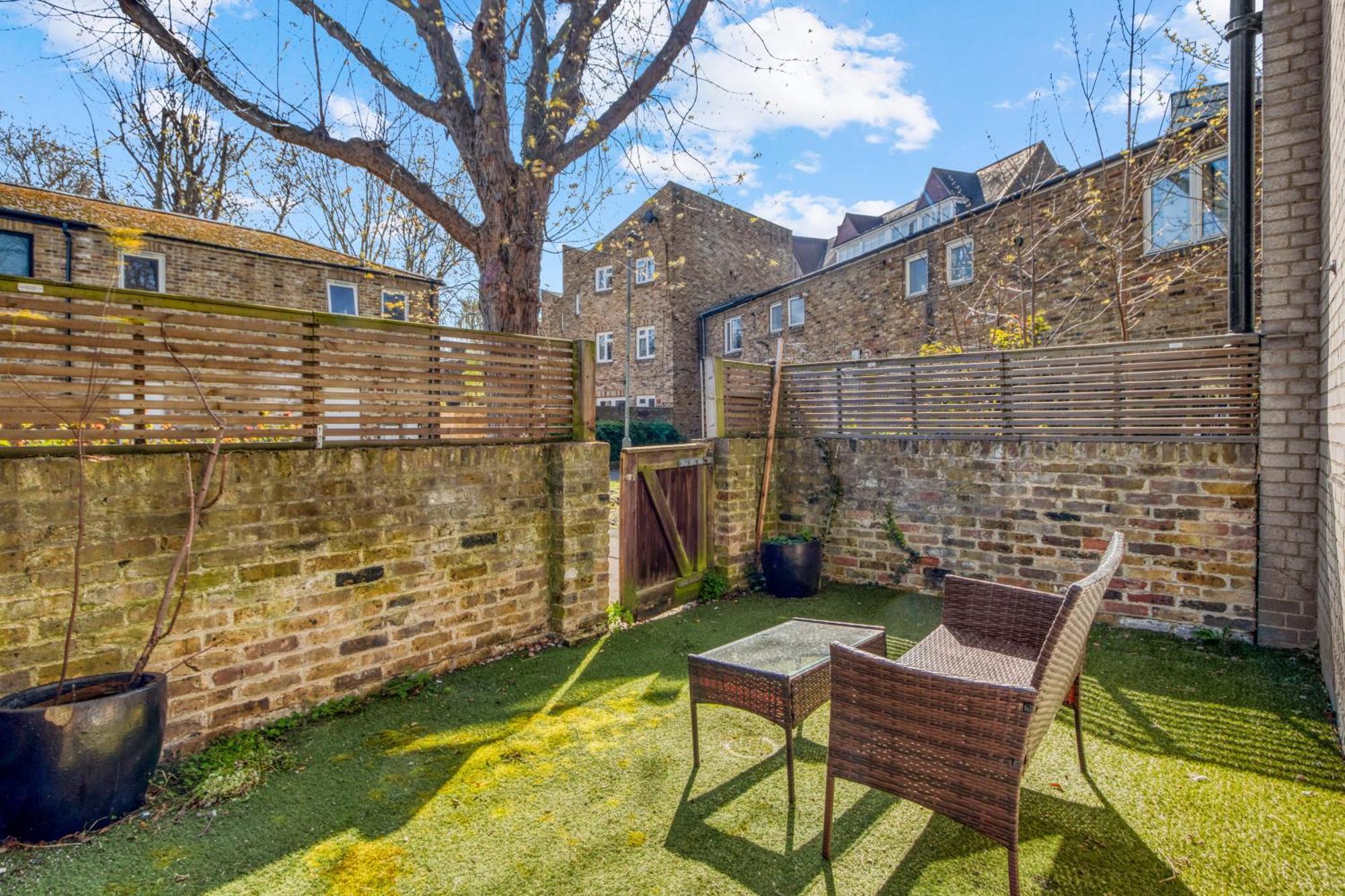 Lovely 3-Bed Clapham Common 伦敦 外观 照片